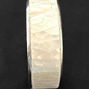 Mother Of Pearl~Bracelet / Vintage / Host Pick